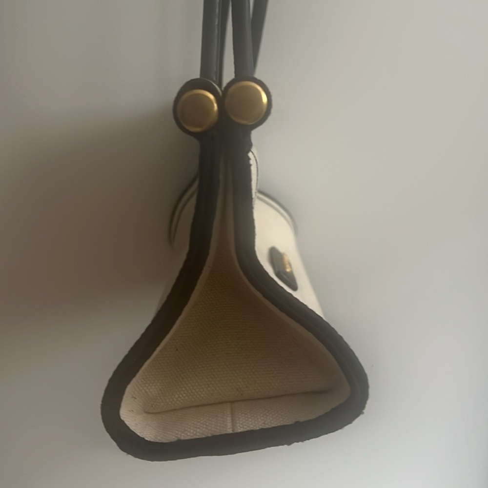 Urban Revivo Cream and Black Bag - Picture 6 of 12